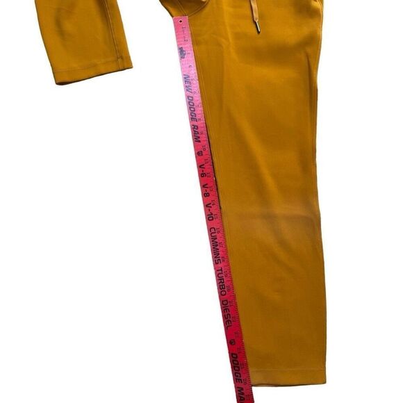 Lululemon On the Fly 7/8 Pant Woven Fools Gold Women’s Size 2 - Picture 8 of 9